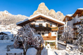 Villa Resi Apartments Corvara